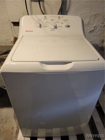 2711 Orleans Avenue, Niagara Falls, NY 14303