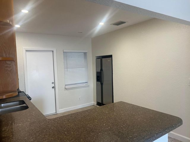 3305 Lake Avenue, West Palm Beach, FL 33405