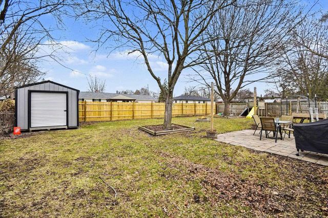 923 Wheelock Drive Street, Freeland, MI 48623