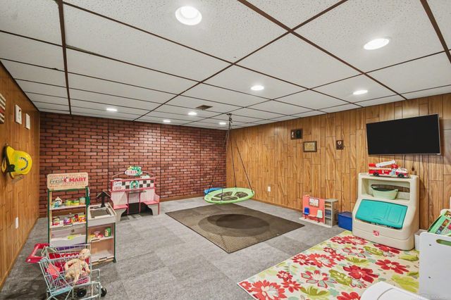 923 Wheelock Drive Street, Freeland, MI 48623