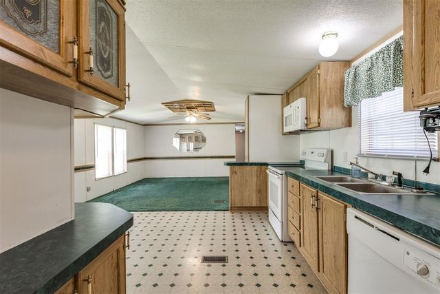 1001 Wildfire Drive, Norman, OK 73026
