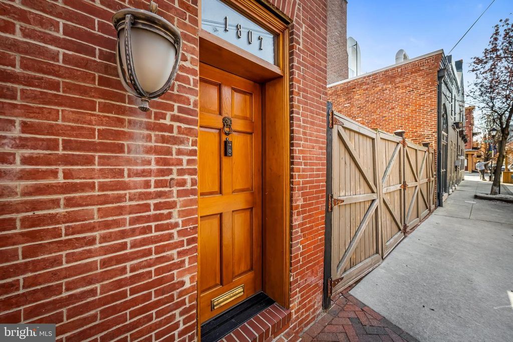 Image 12 of property listing at 1807 LANCASTER ST, Baltimore, MD 21231