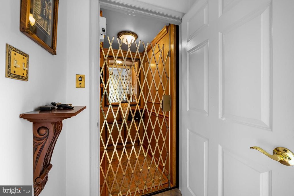 Image 14 of property listing at 1807 LANCASTER ST, Baltimore, MD 21231