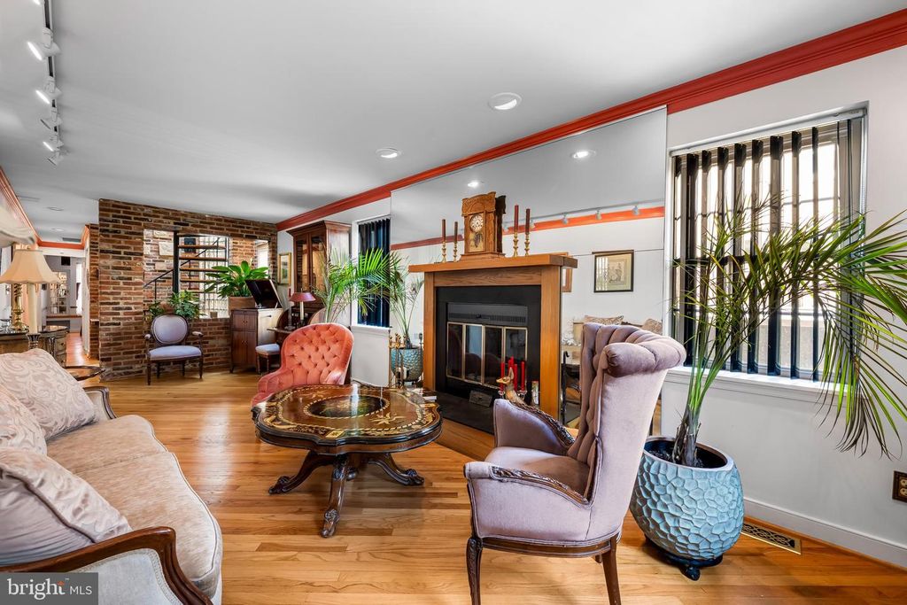Image 15 of property listing at 1807 LANCASTER ST, Baltimore, MD 21231