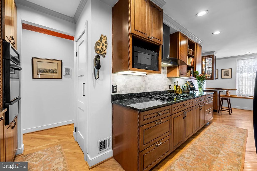 Image 19 of property listing at 1807 LANCASTER ST, Baltimore, MD 21231