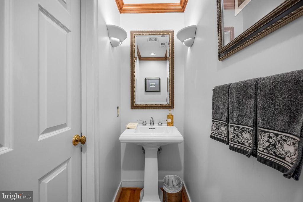 Image 26 of property listing at 1807 LANCASTER ST, Baltimore, MD 21231