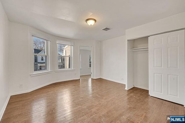 110 17th Street, East Orange, NJ 07017