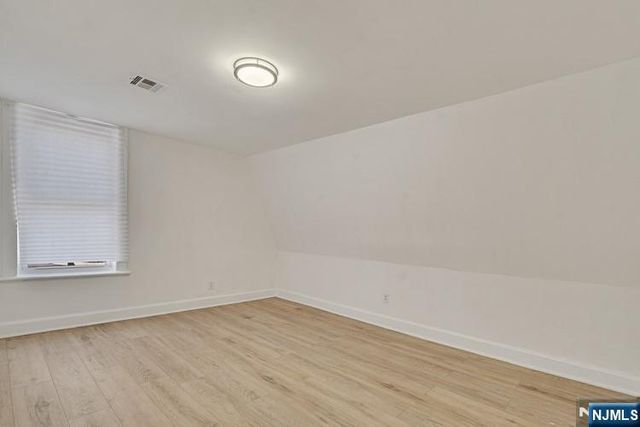 110 17th Street, East Orange, NJ 07017