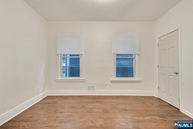 110 17th Street, East Orange, NJ 07017