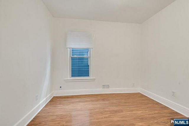 110 17th Street, East Orange, NJ 07017