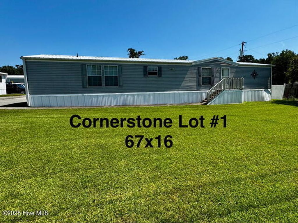 Image 3 of property listing at 629 Haws Run Road, Jacksonville, NC 28540