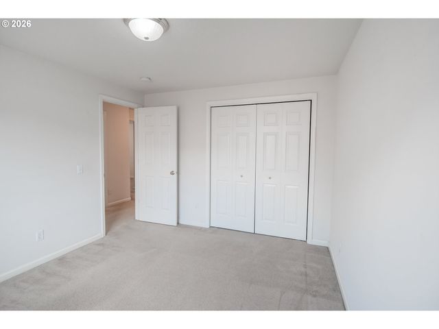 1345 NAPA VALLEY Ln, Eugene, OR 97404