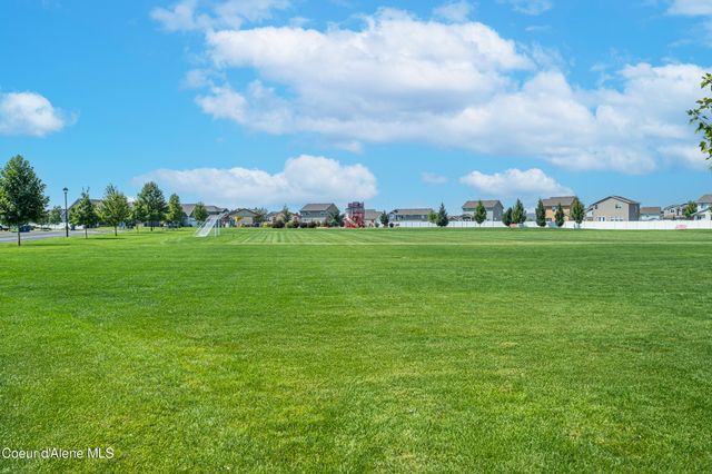 8760 N ARGYLE ST, Post Falls, ID 83854