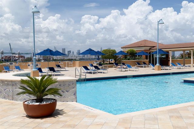 90 Alton Rd 1702, Miami Beach, FL 33139