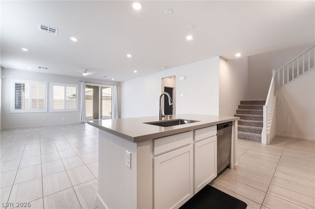 210 Seven Valleys Court, Las Vegas, NV 89183