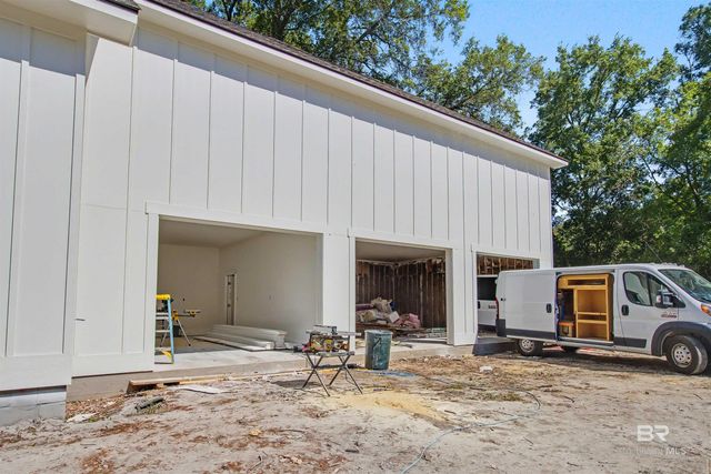 20828 Robinson Lane, Gulf Shores, AL 36542