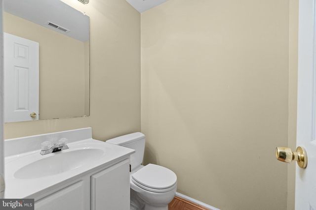 297 CHELMSFORD CT, Sterling, VA 20165