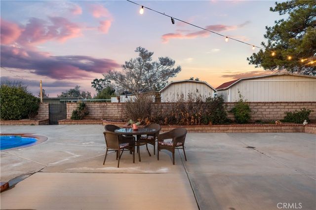 2651 W Avenue N12, Palmdale, CA 93551