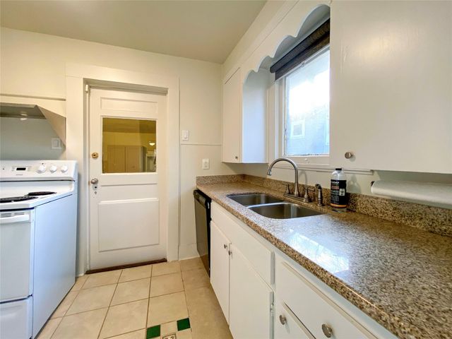 7924 Ford Street A, Houston, TX 77012