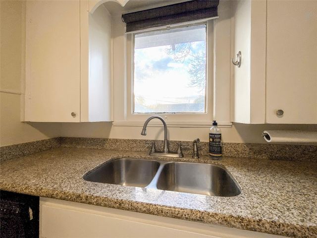 7924 Ford Street A, Houston, TX 77012