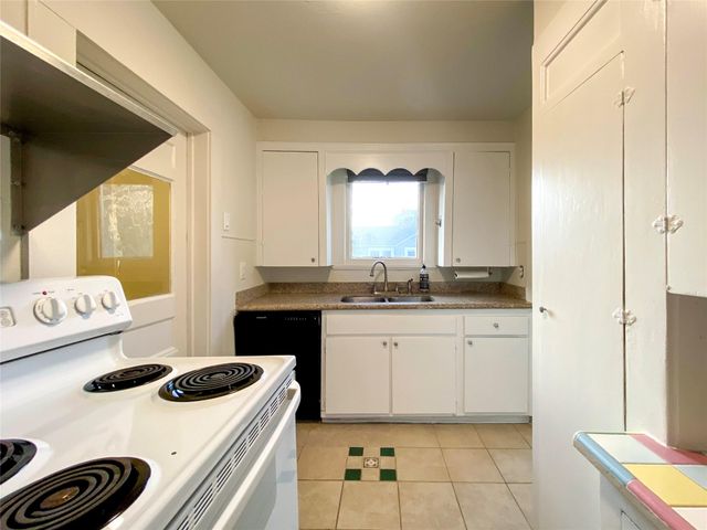 7924 Ford Street A, Houston, TX 77012