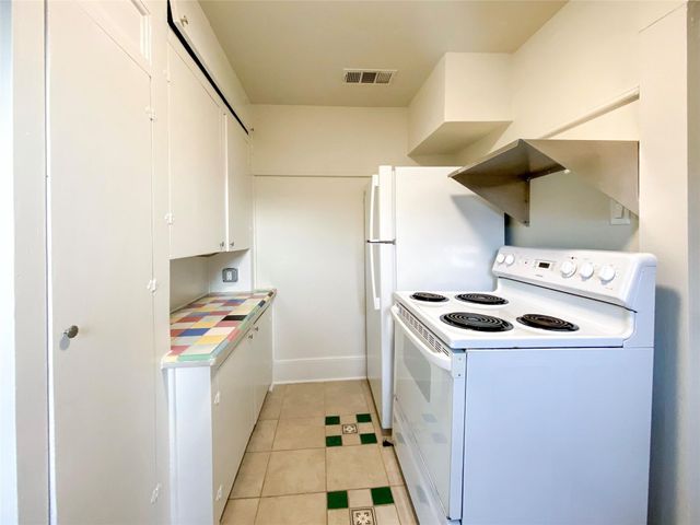 7924 Ford Street A, Houston, TX 77012