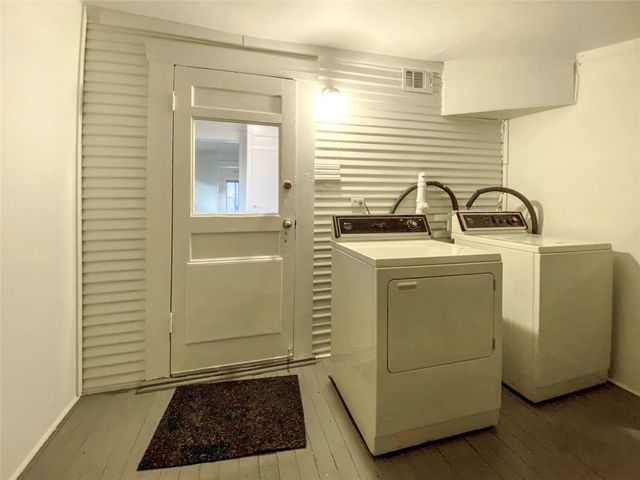 7924 Ford Street A, Houston, TX 77012