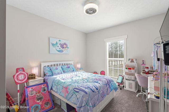 2696 Armstrong Ln, Mt Washington, KY 40047