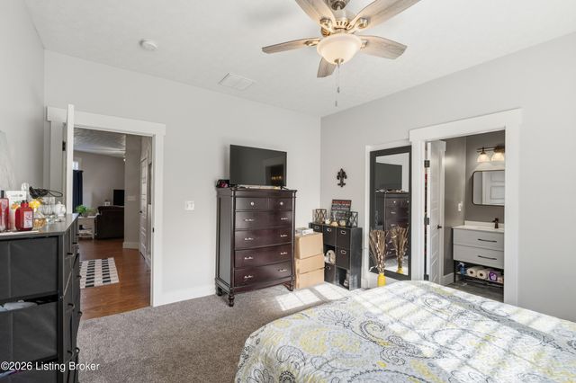 2696 Armstrong Ln, Mt Washington, KY 40047