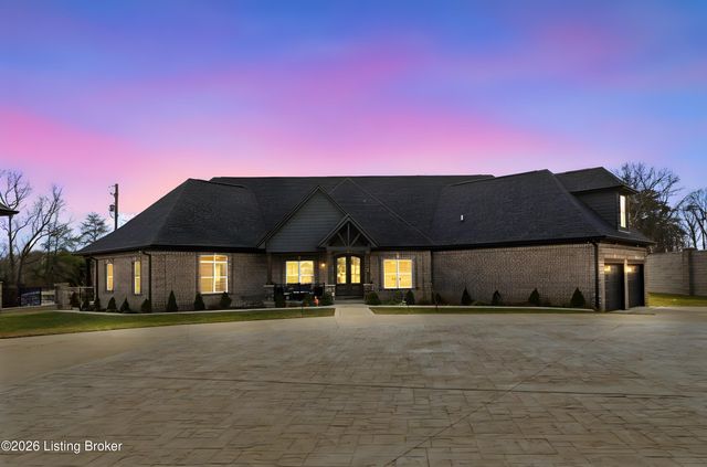2696 Armstrong Ln, Mt Washington, KY 40047