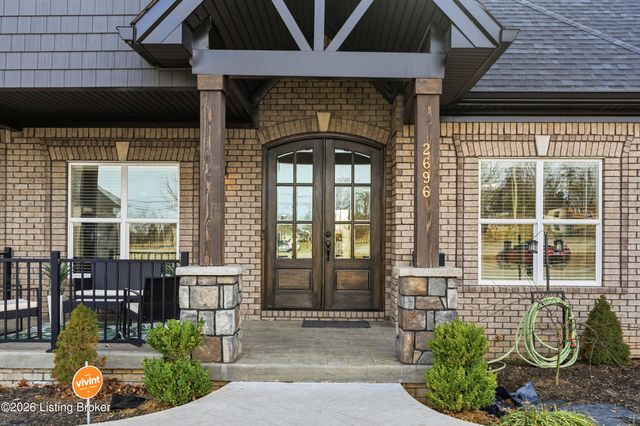 2696 Armstrong Ln, Mt Washington, KY 40047