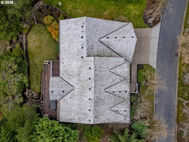 1815 Nw ROSEFINCH Ln, Portland, OR 97229