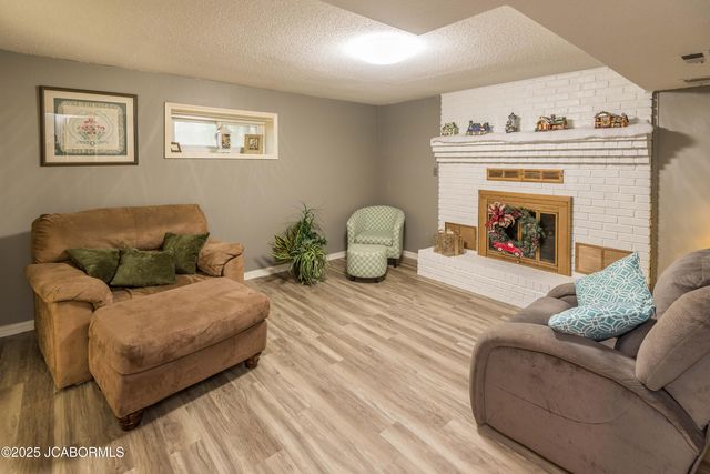 710 LEONARD DRIVE, Jefferson City, MO 65109