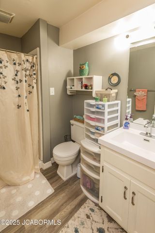 710 LEONARD DRIVE, Jefferson City, MO 65109