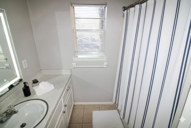 1305 Adams Street 1, Conroe, TX 77301