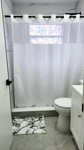 4219 DES MOINES STREET NE, St Petersburg, FL 33703