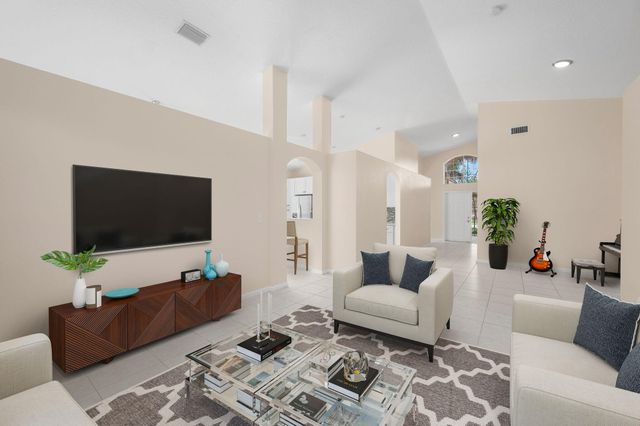 6980 SE Twin Oaks Circle, Stuart, FL 34997