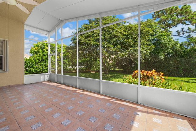 6980 SE Twin Oaks Circle, Stuart, FL 34997