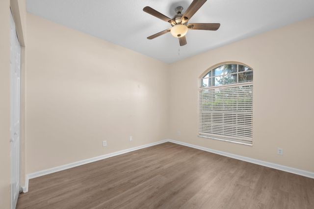 6980 SE Twin Oaks Circle, Stuart, FL 34997