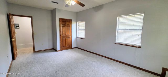 2390 PINE HOLLOW Road, Green Cove Springs, FL 32043