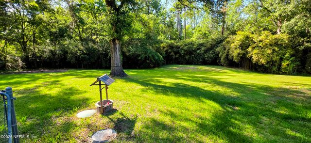 2390 PINE HOLLOW Road, Green Cove Springs, FL 32043
