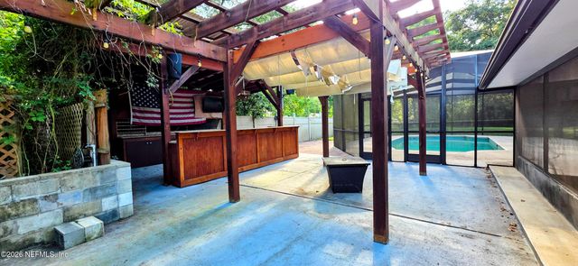 2390 PINE HOLLOW Road, Green Cove Springs, FL 32043