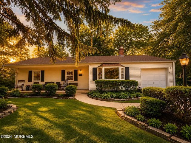 17 Butler Lane 17, Middletown, NJ 07748