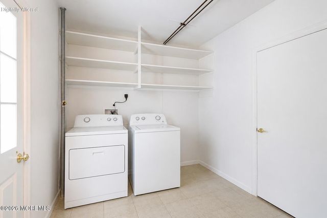 17 Butler Lane 17, Middletown, NJ 07748