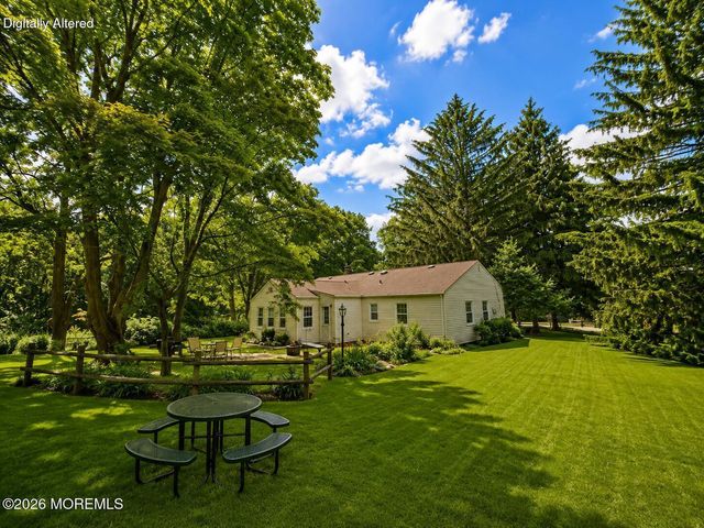 17 Butler Lane 17, Middletown, NJ 07748
