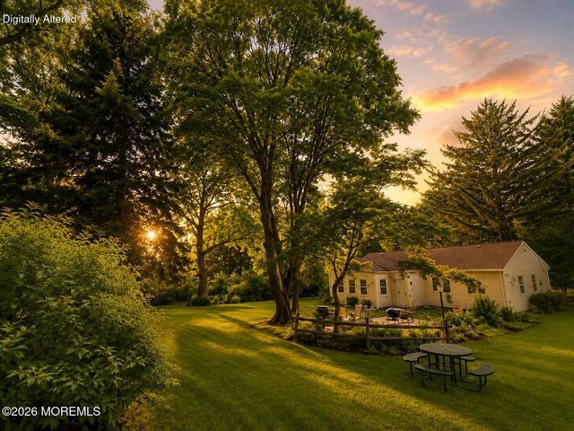17 Butler Lane 17, Middletown, NJ 07748