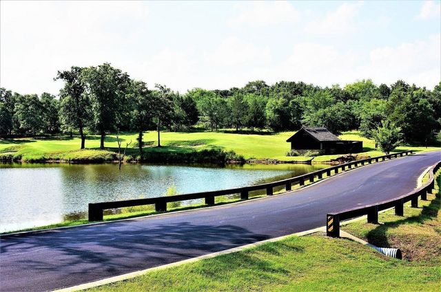 125 Windhaven Court, Gordonville, TX 76245