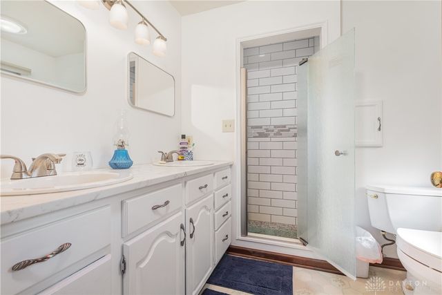 8648 Compton Road, Waynesville, OH 45068