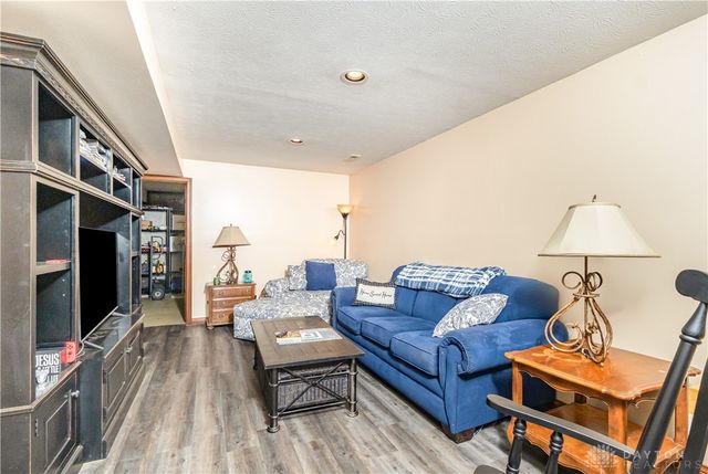 8648 Compton Road, Waynesville, OH 45068