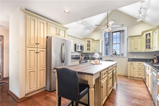8648 Compton Road, Waynesville, OH 45068